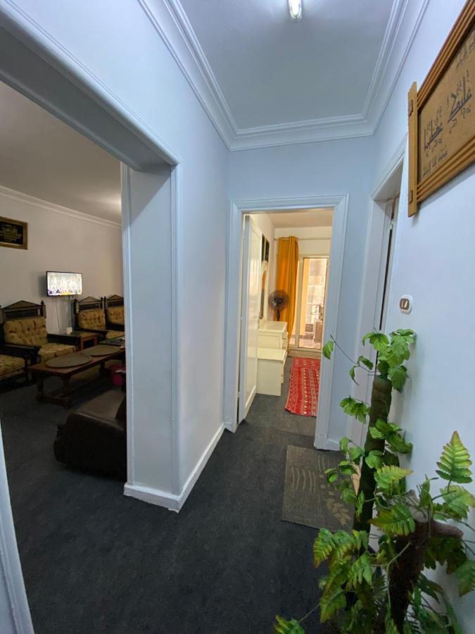 شقه غرفتين على البحر بالاسكندريه Apartament