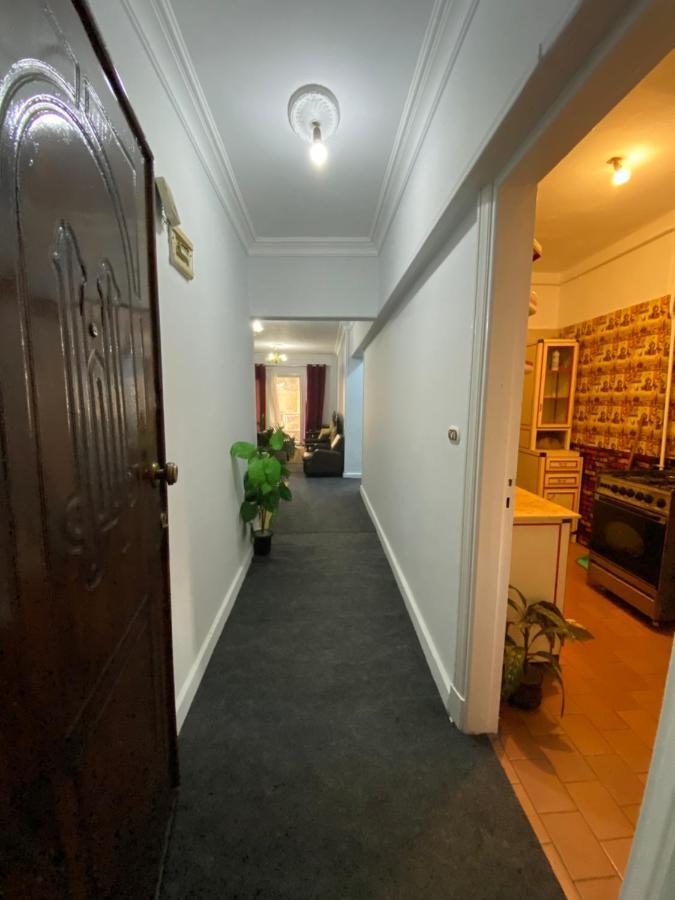 شقه غرفتين على البحر بالاسكندريه Apartament