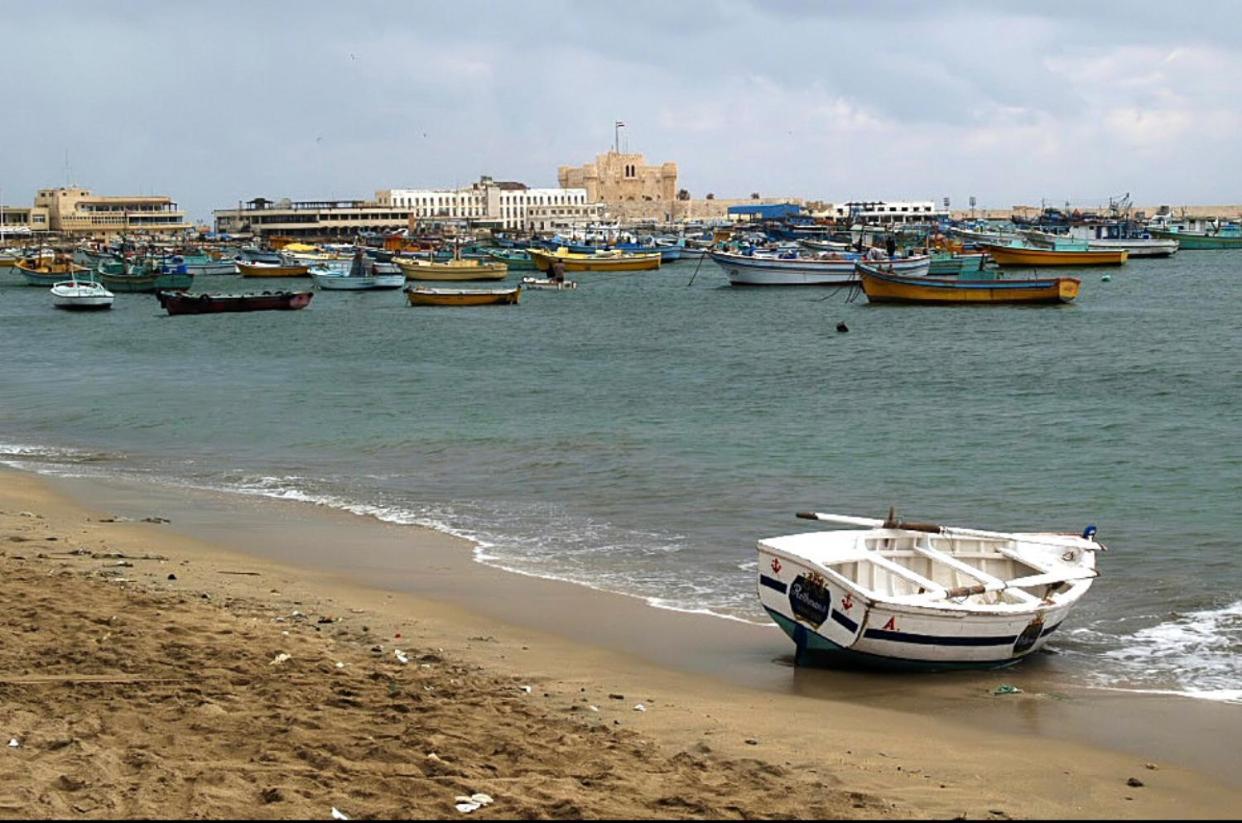 شقه غرفتين على البحر بالاسكندريه Apartament